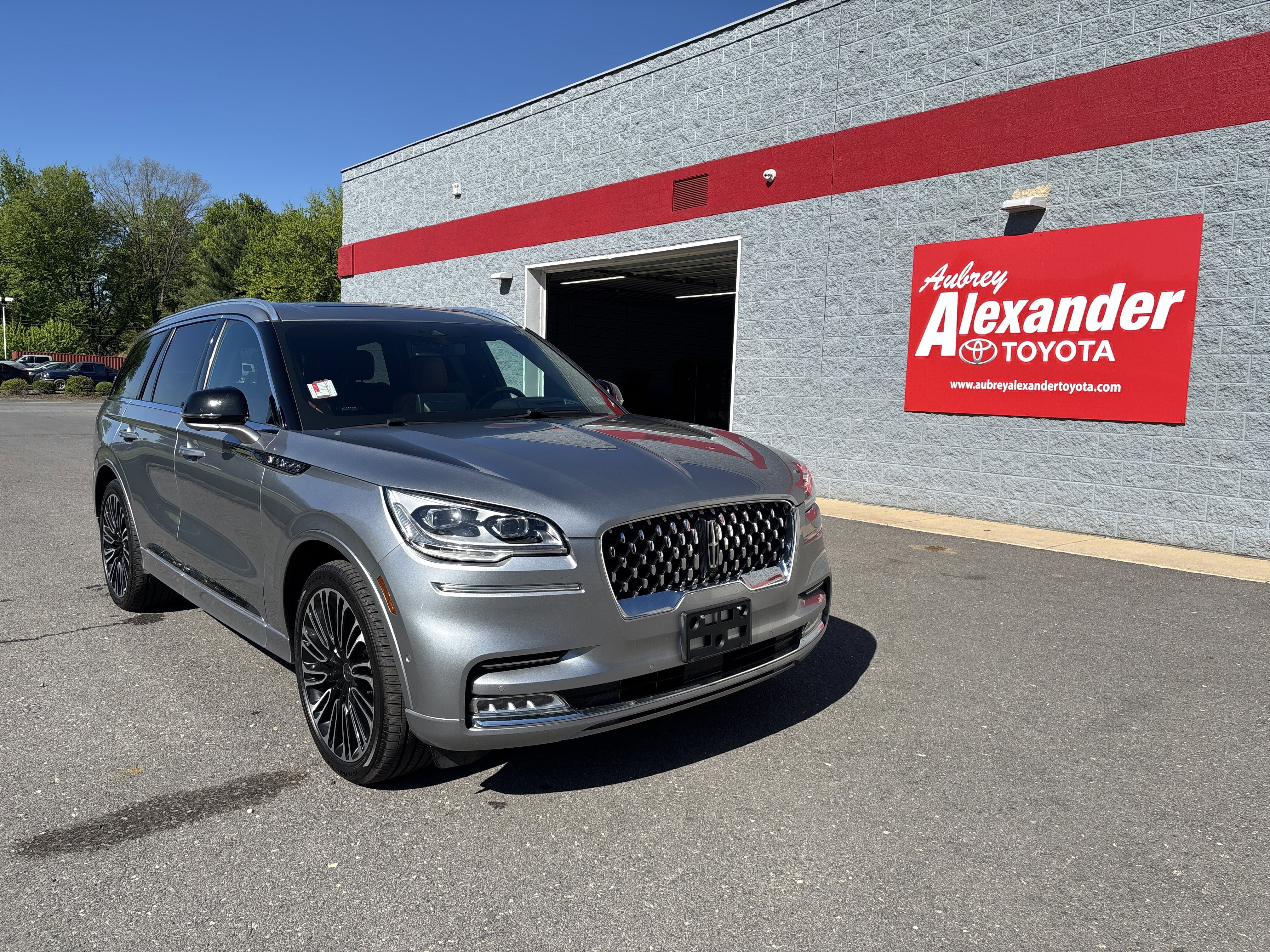 Used 2023 Lincoln Aviator Black Label w/ Dynamic Handling Package