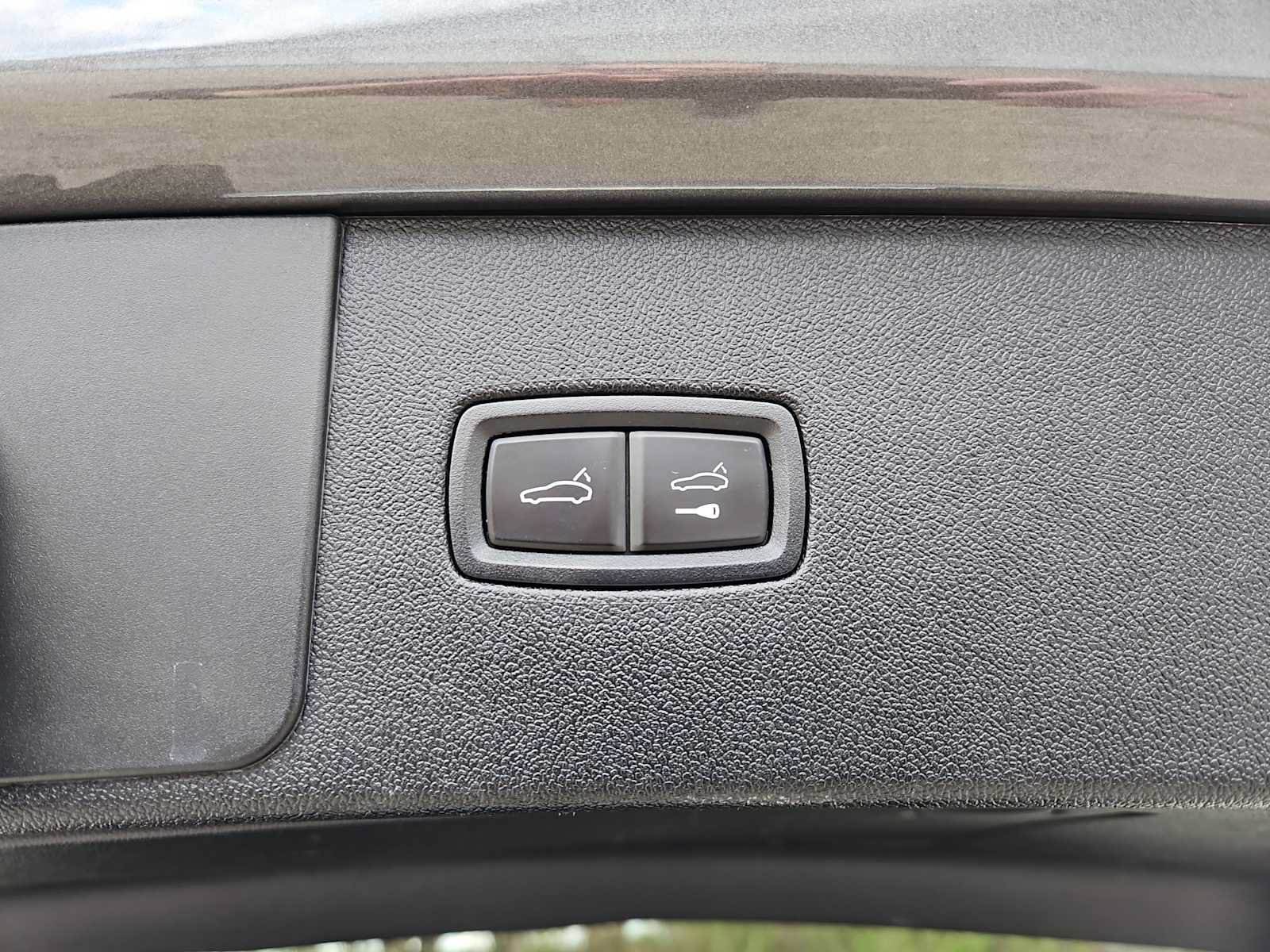 Certified 2021 Porsche Cayenne GTS AWD/4WD image 53