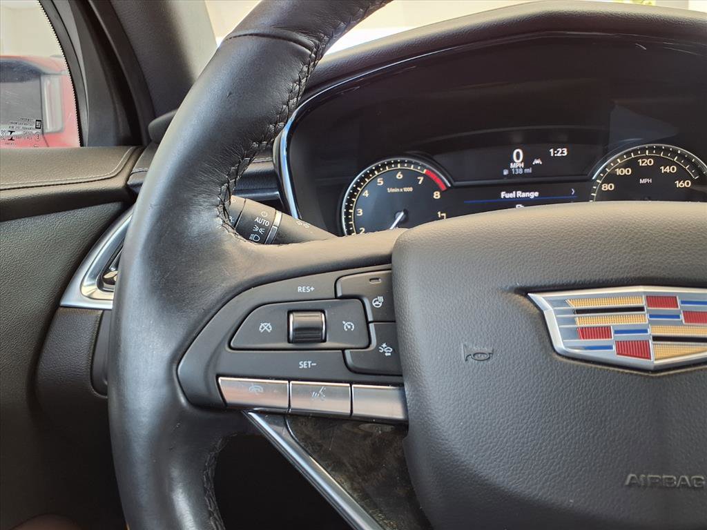 Used 2021 Cadillac XT6 Premium Luxury FWD image 30