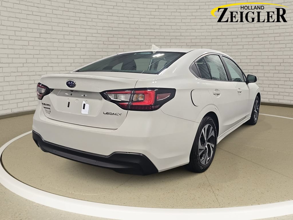 Used 2025 Subaru Legacy Premium AWD/4WD image 5