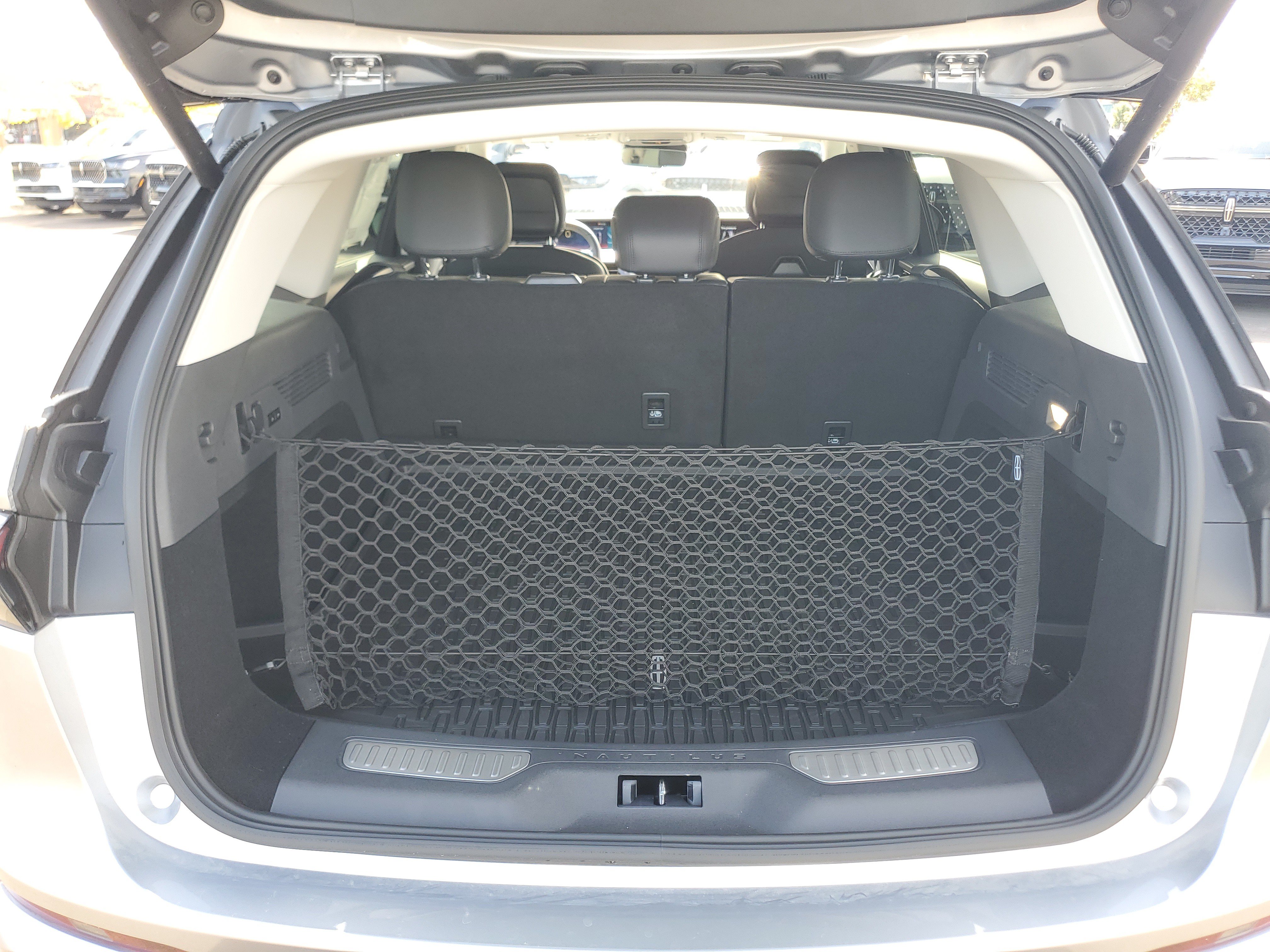 New 2026 Lincoln Nautilus Reserve AWD/4WD image 33