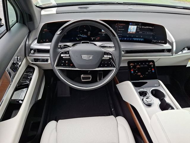 New 2026 Cadillac Vistiq Sport w/ LPO, Floor Liner Package image 7