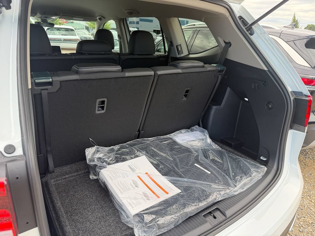 New 2026 Volkswagen Atlas SE FWD image 25