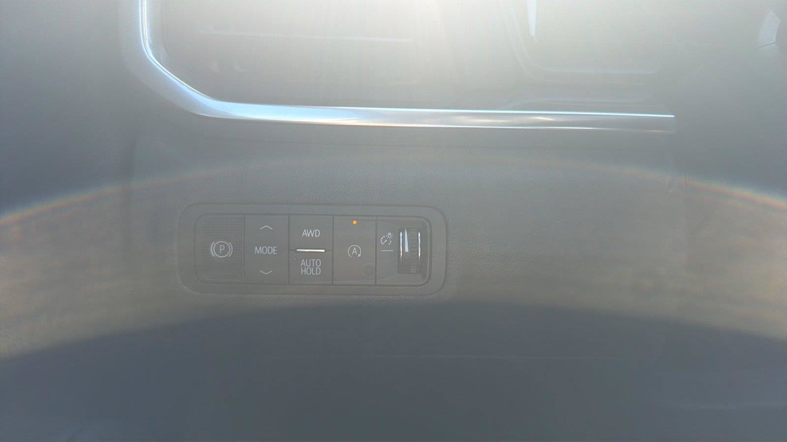 New 2027 GMC Terrain Denali w/ LPO, Black Badging Package AWD/4WD image 14