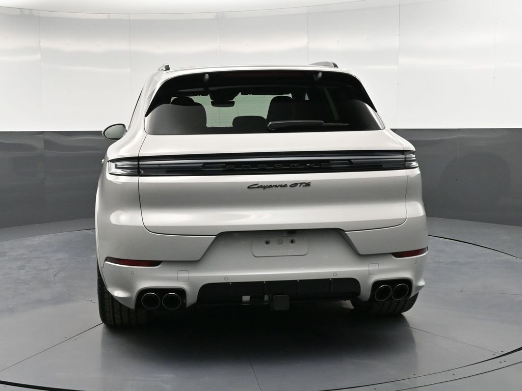 New 2026 Porsche Cayenne GTS image 7