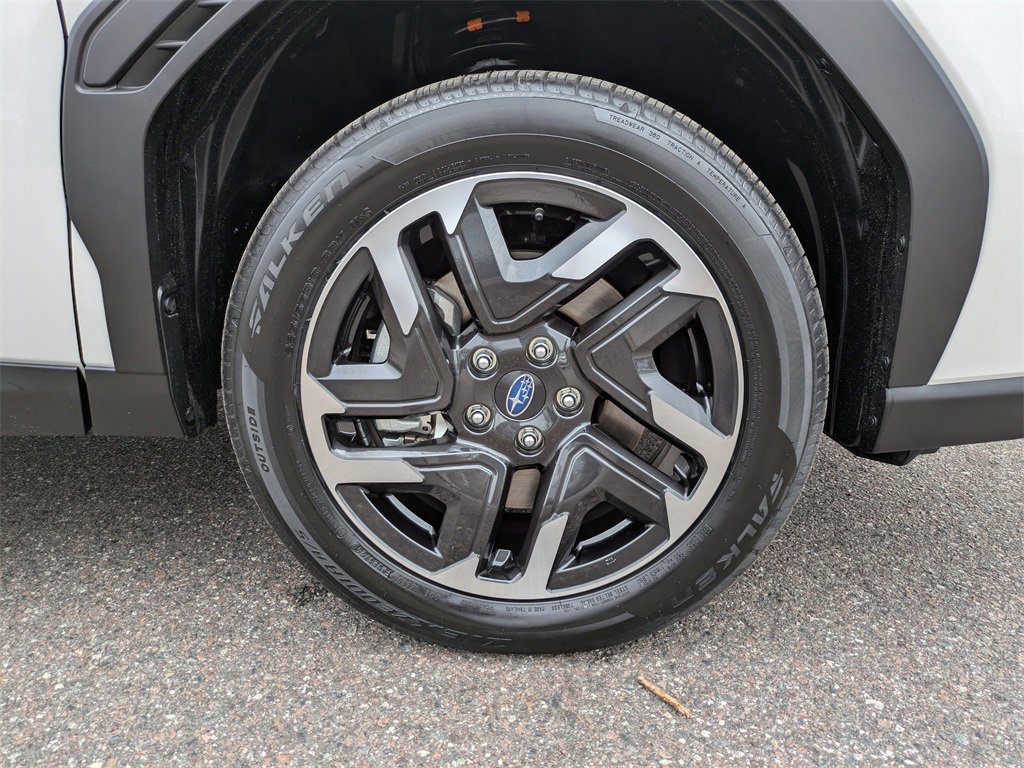 New 2025 Subaru Forester Limited image 10