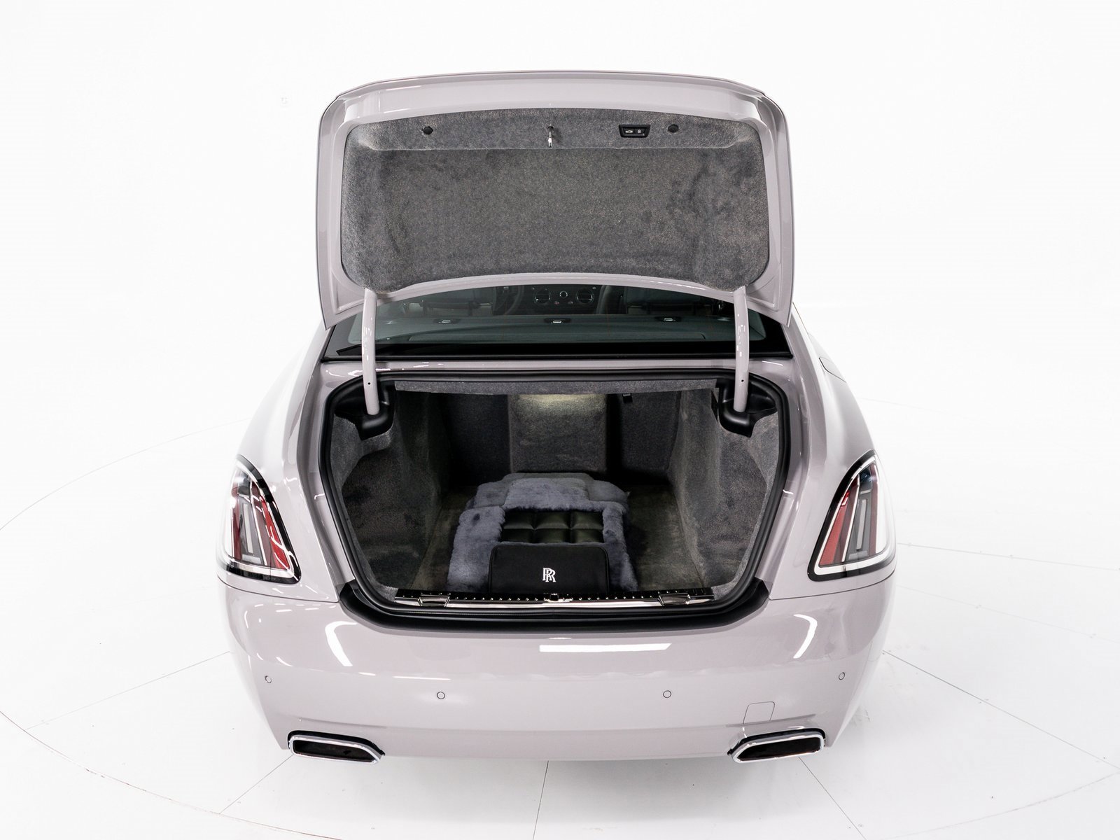 New 2025 Rolls-Royce Ghost image 52