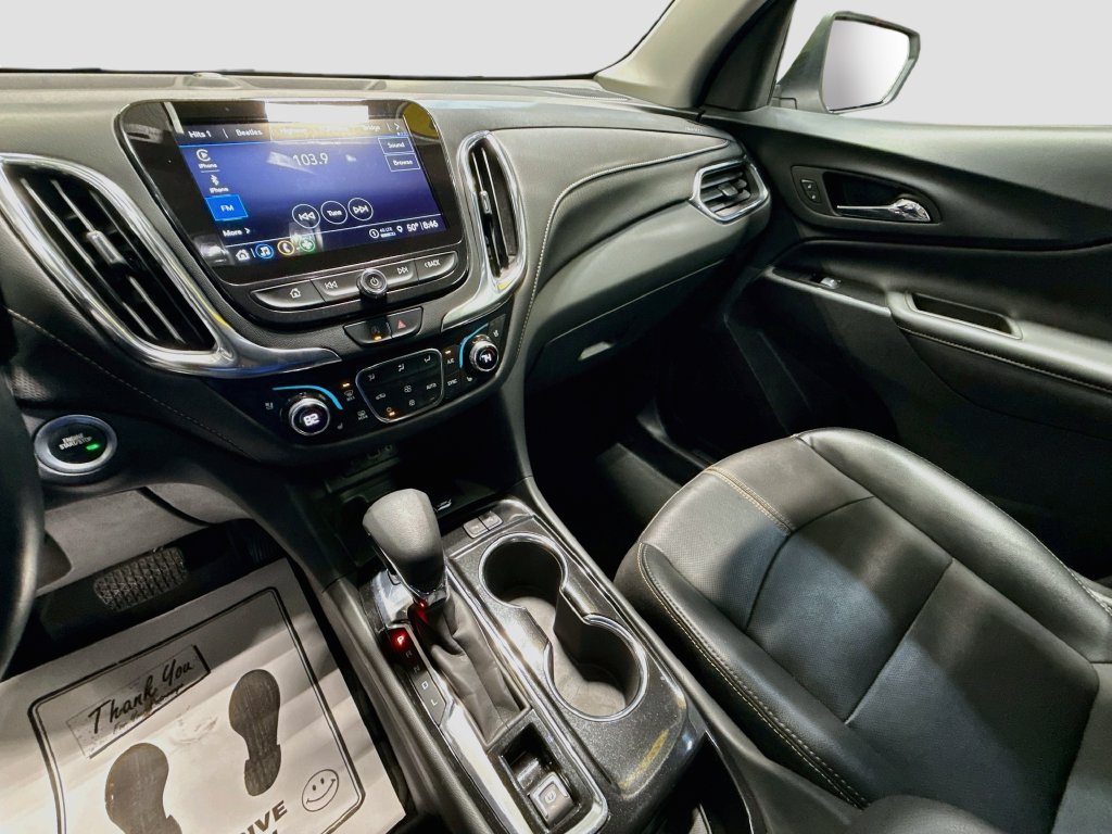 Used 2023 Chevrolet Equinox Premier AWD/4WD image 16