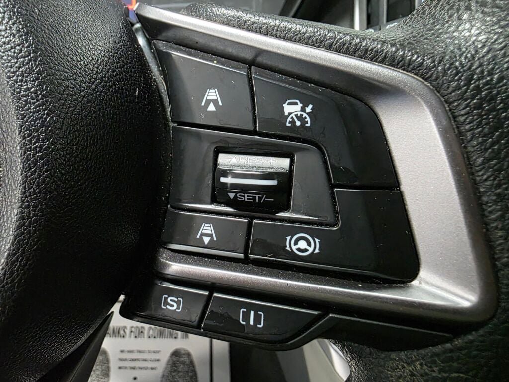 Used 2023 Subaru Forester AWD/4WD image 14