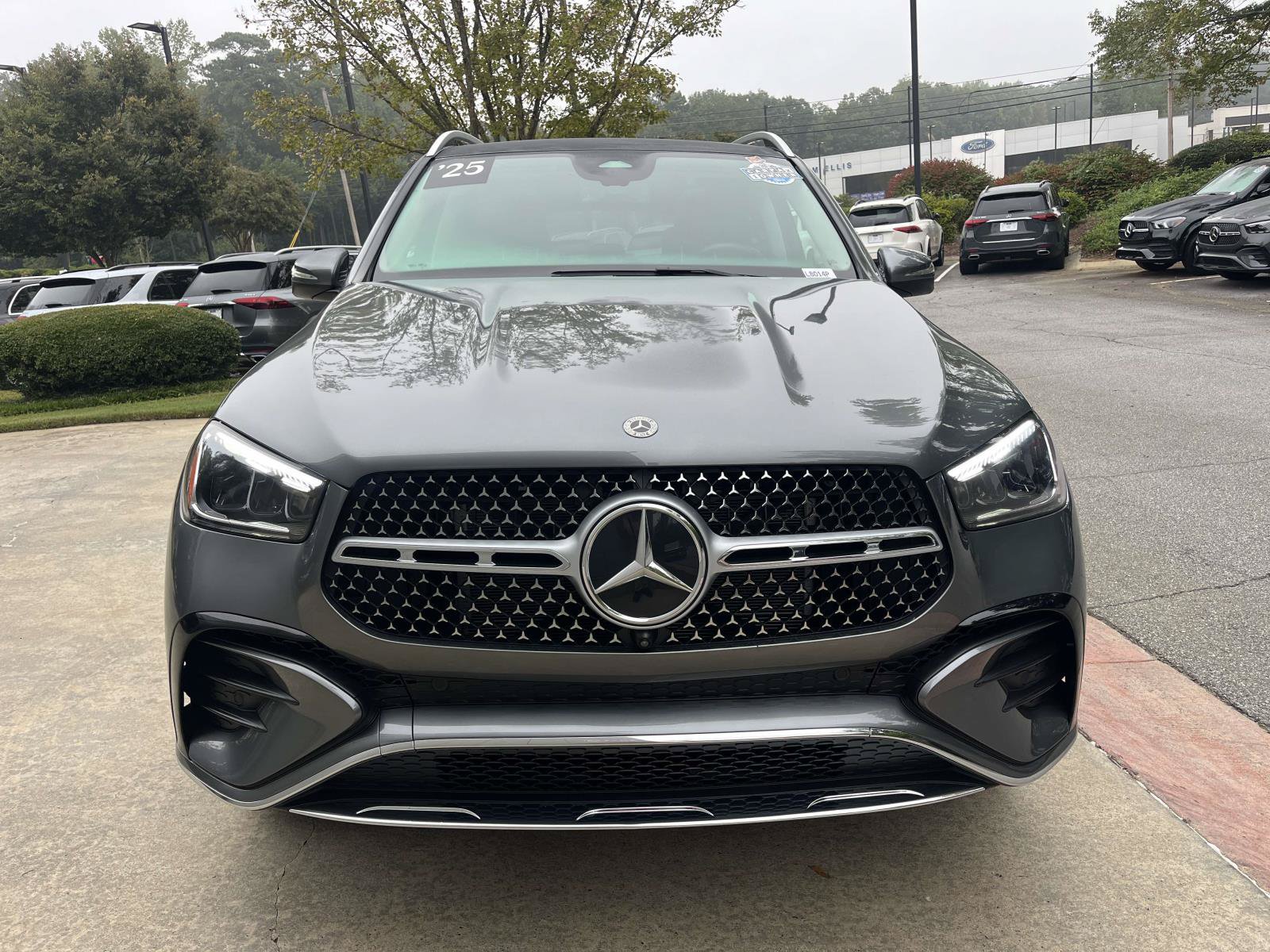 Certified 2025 Mercedes-Benz GLE 350 4MATIC image 4