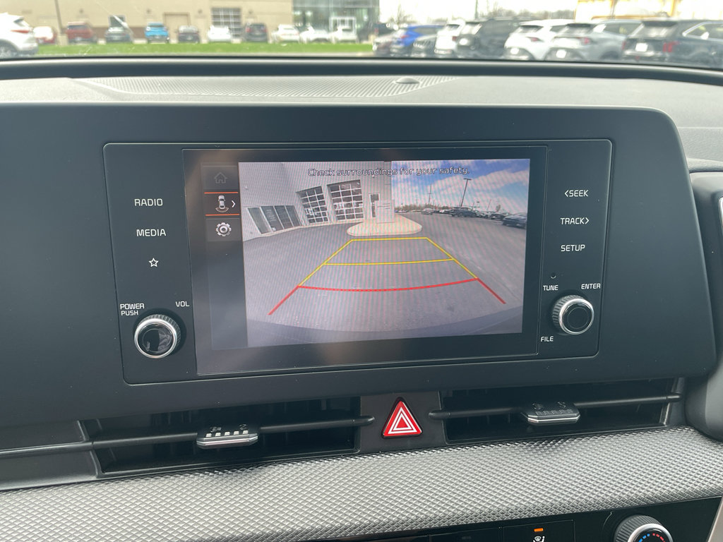 Used 2025 Kia Sportage LX image 22