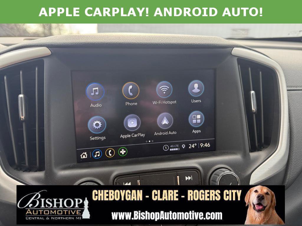 Used 2024 GMC Terrain SLT image 12