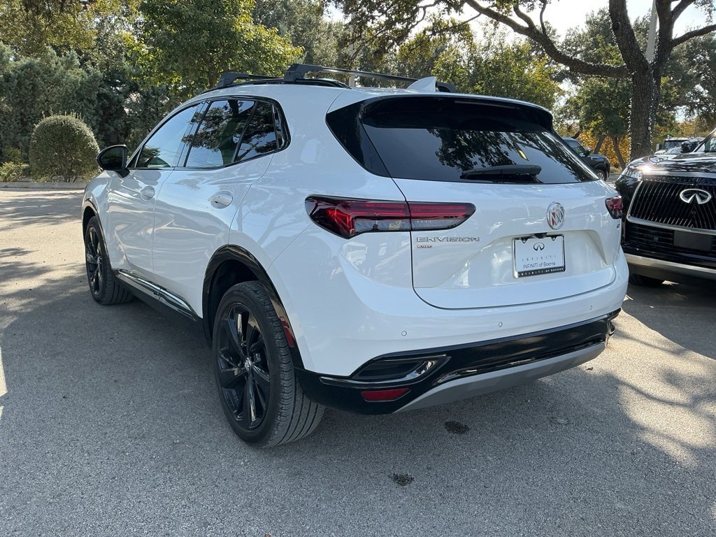Used 2023 Buick Envision Essence w/ Sport Touring Package image 5