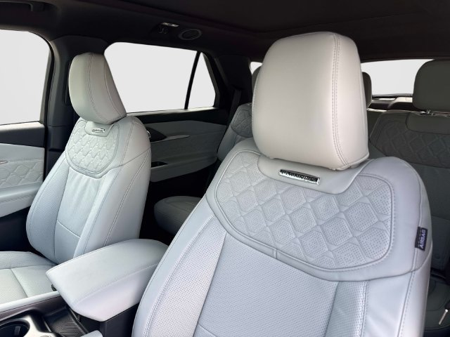 New 2027 Ford Explorer Platinum w/ 3.0L Ultimate Package RWD image 23