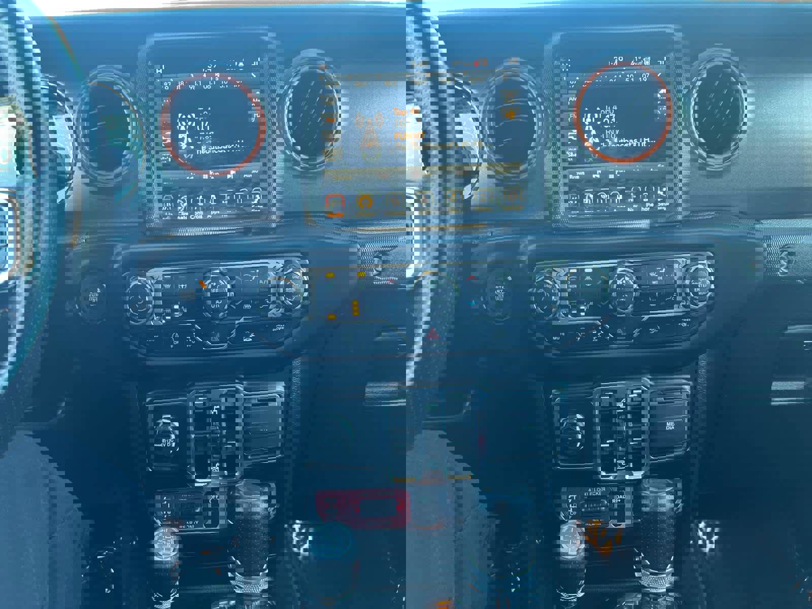 Used 2022 Jeep Gladiator Mojave w/ LED Lighting Group image 24