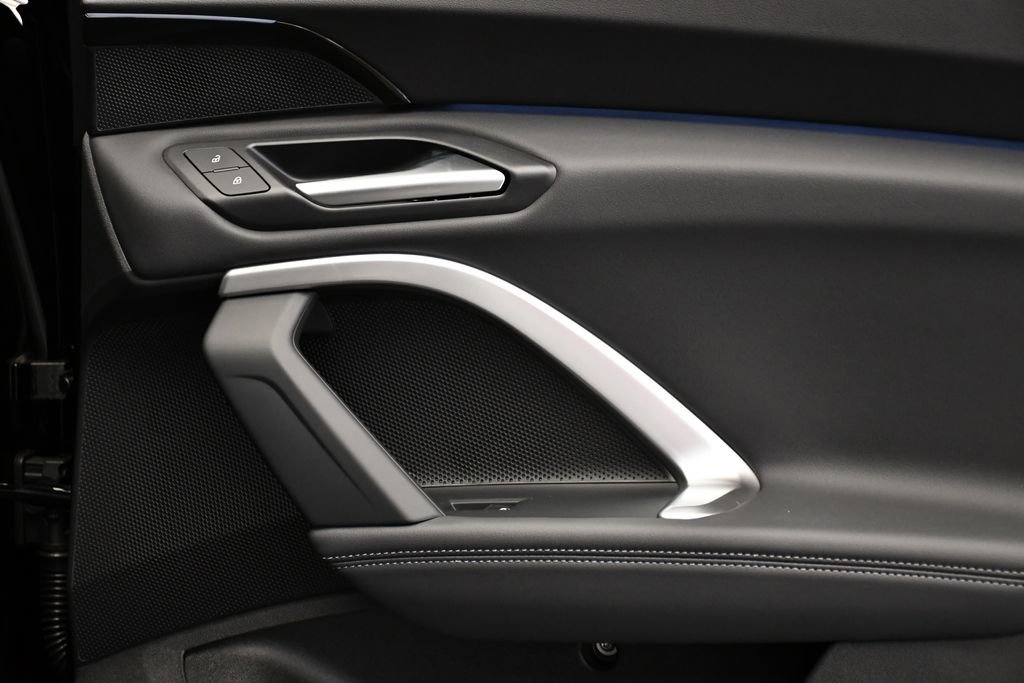 Used 2025 Audi Q5 Premium w/ Convenience Package image 50