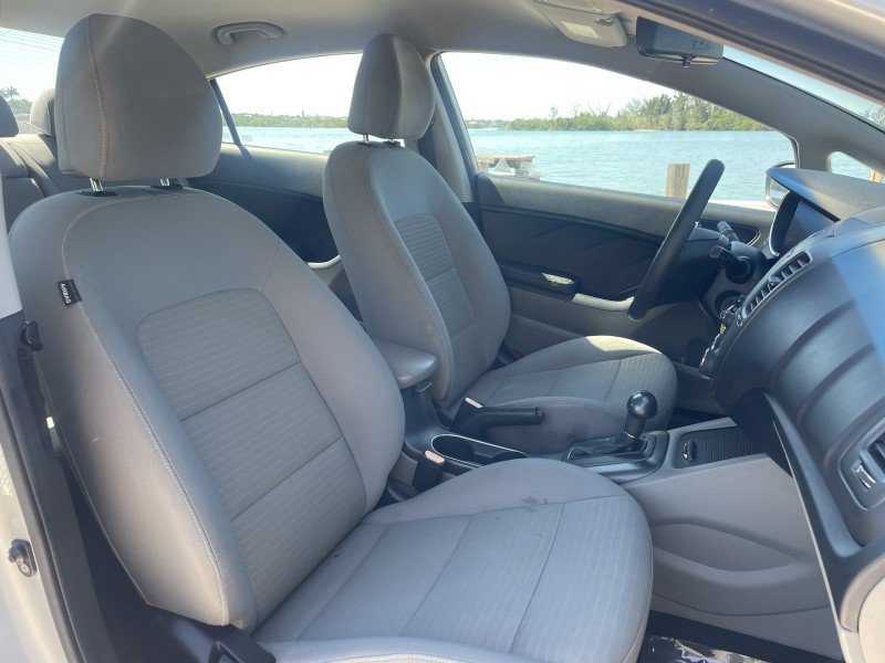 Used 2016 Kia Forte LX w/ LX Popular Plus Package FWD image 7