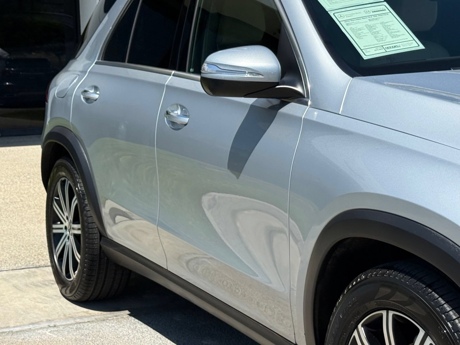 Used 2024 Mercedes-Benz GLE 350 4MATIC image 9
