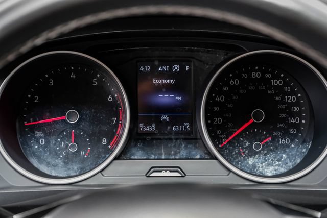 Used 2021 Volkswagen Tiguan SEL FWD image 22
