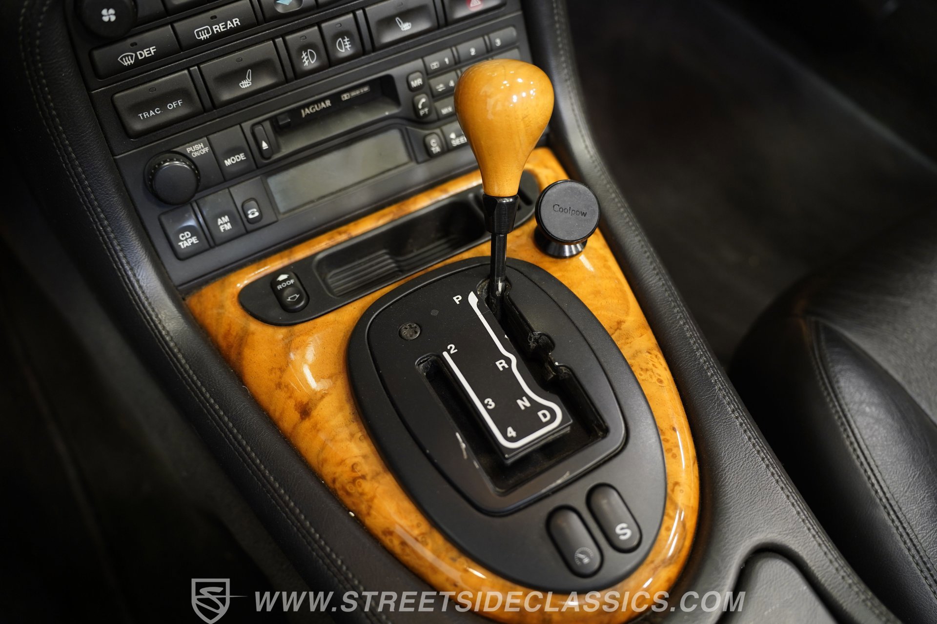 Used 2002 Jaguar XK8 Convertible image 35