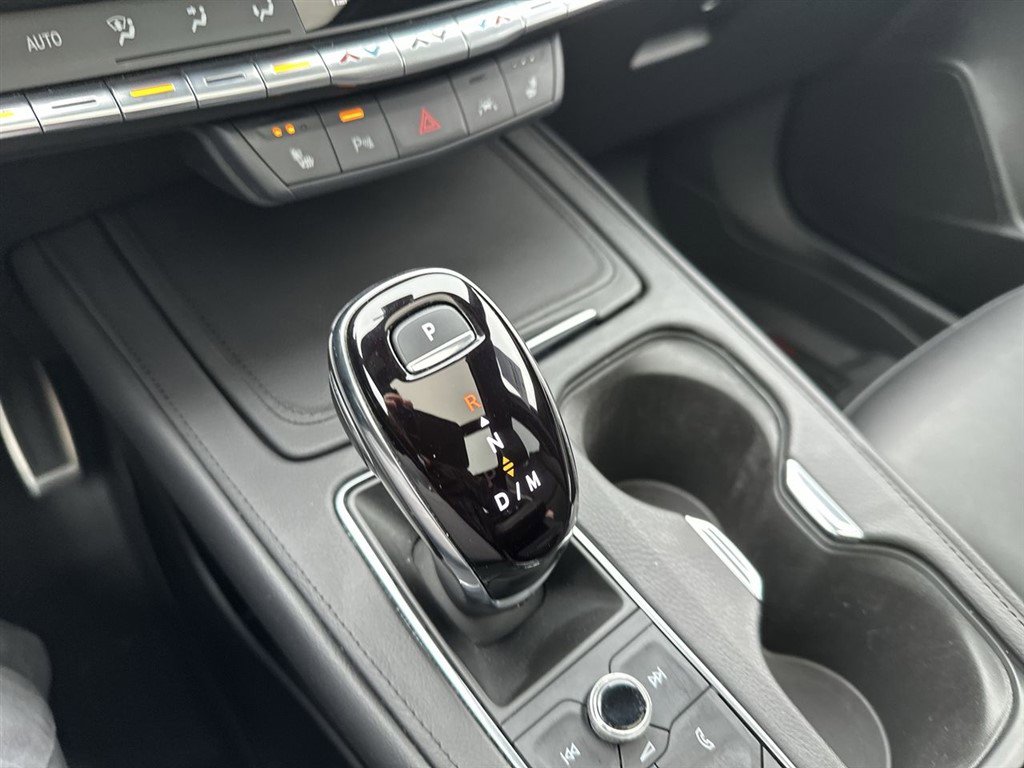 Certified 2023 Cadillac XT4 Sport w/ Cold Weather Package FWD image 15