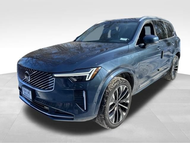 New 2026 Volvo XC90 B6 Plus AWD/4WD image 3