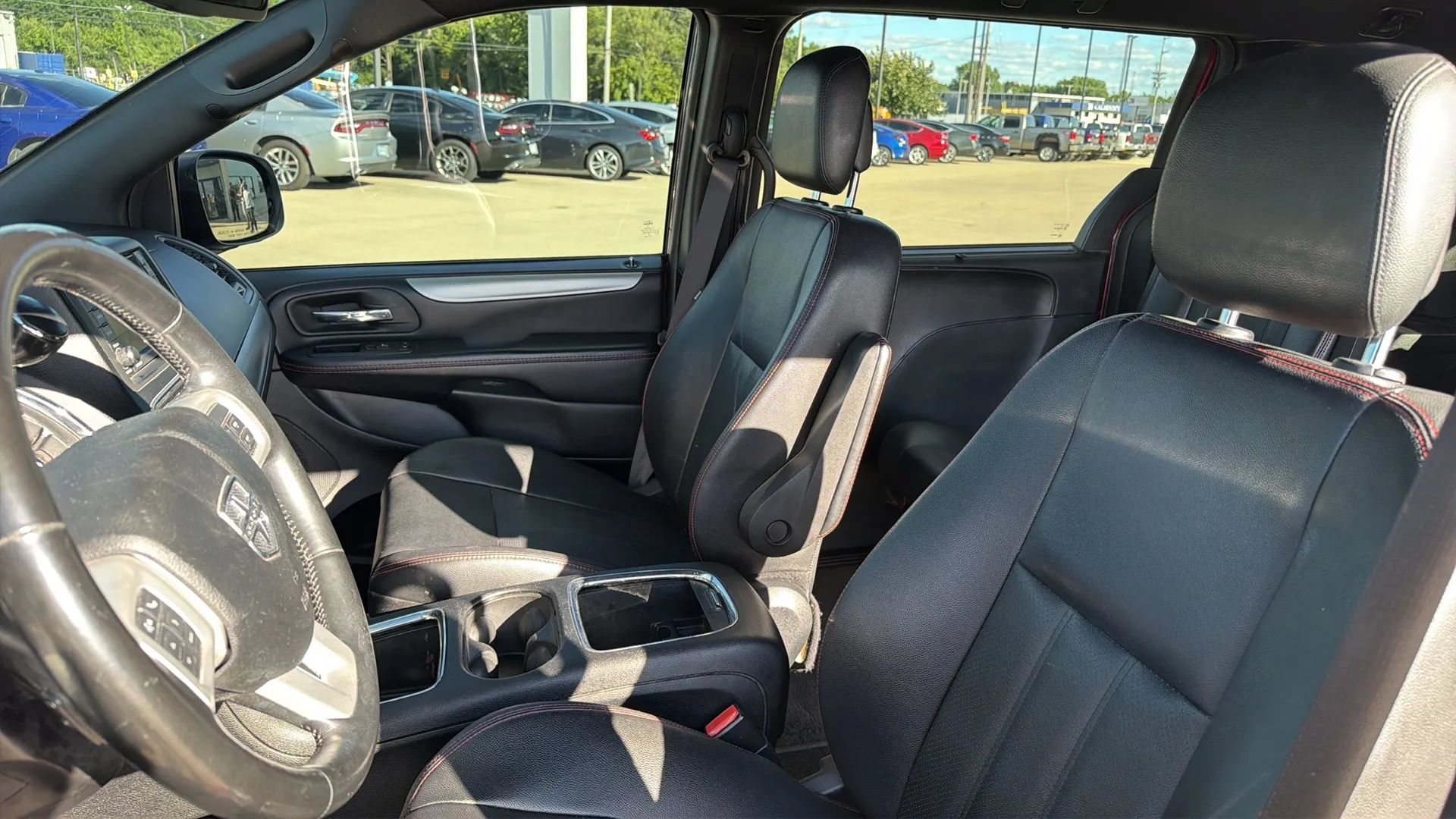 Used 2020 Dodge Grand Caravan GT FWD image 58