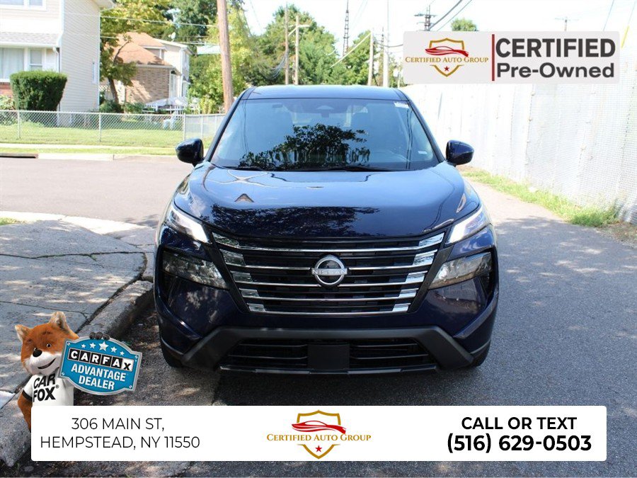 Used 2024 Nissan Rogue SV