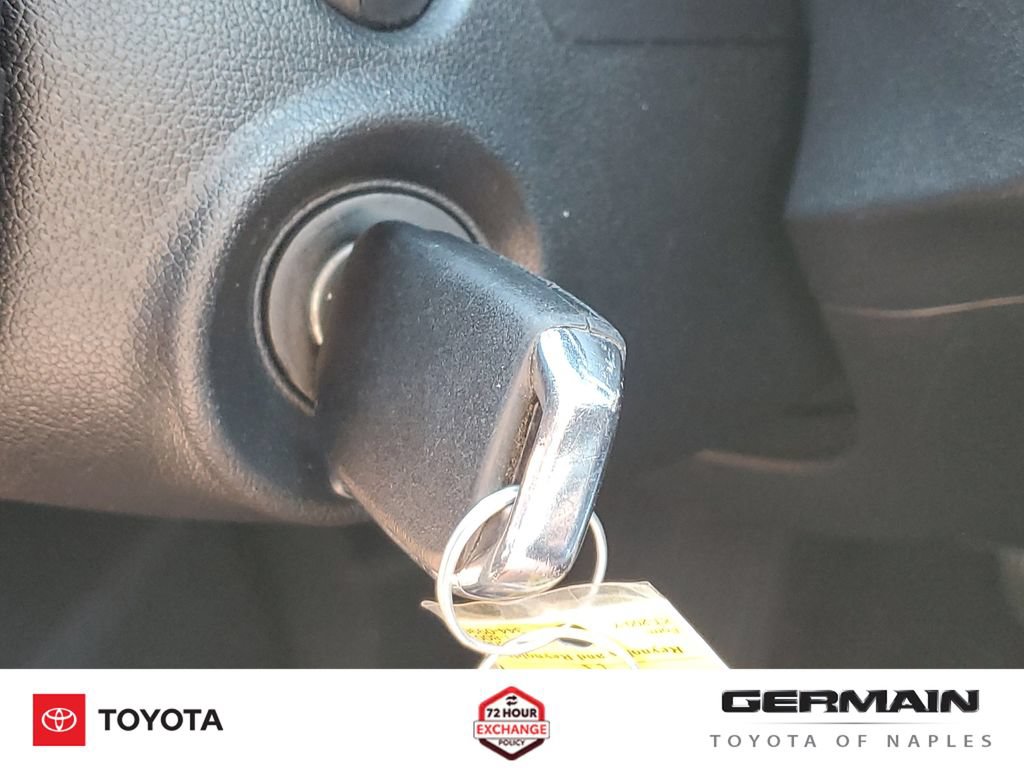 Used 2023 Kia Sorento LX AWD/4WD image 34