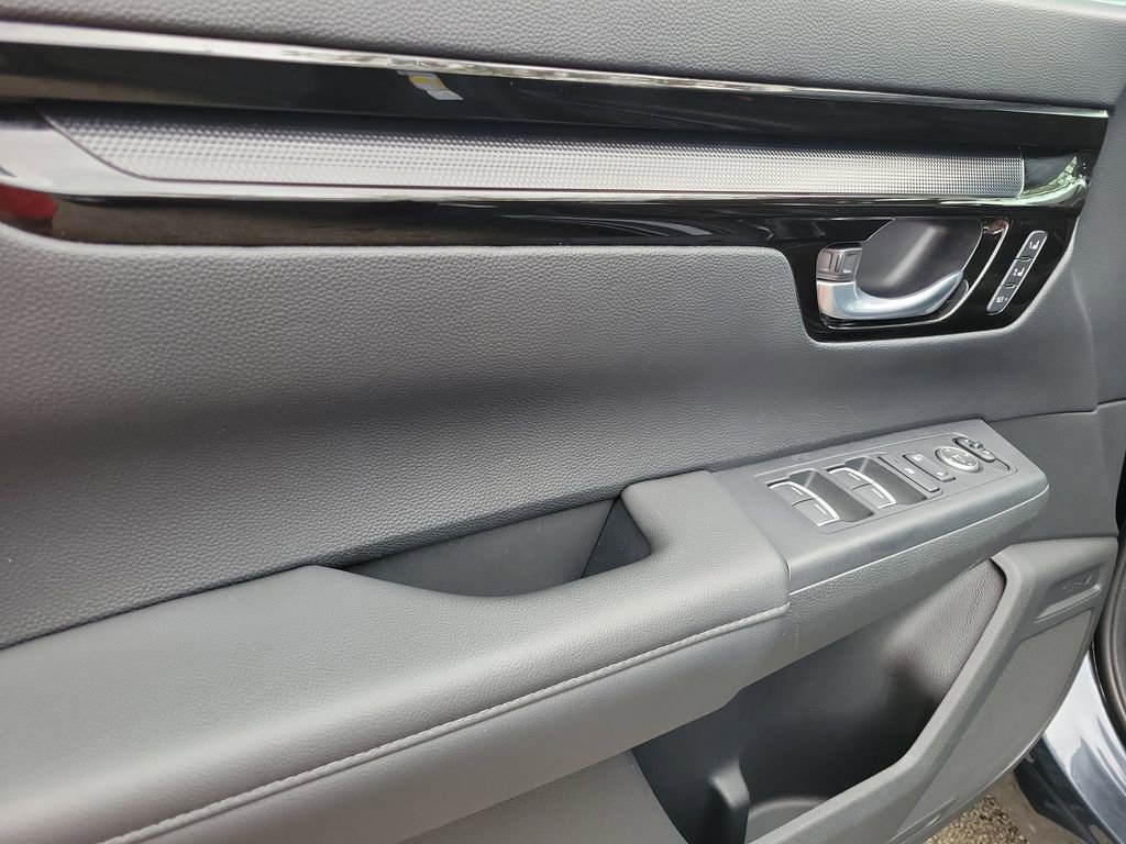 Used 2023 Honda CR-V EX-L image 17