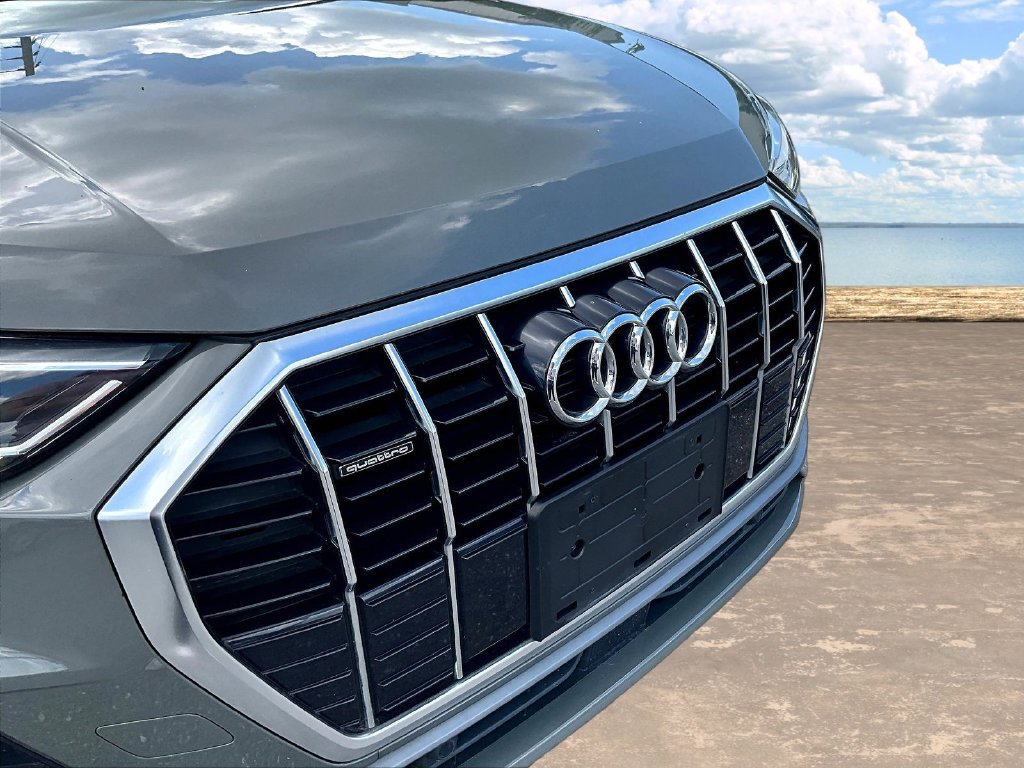 Used 2020 Audi Q3 2.0T Premium Plus AWD/4WD image 31