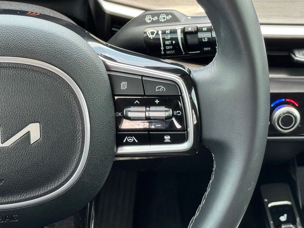 Used 2024 Kia Sorento X-Line EX AWD/4WD image 28