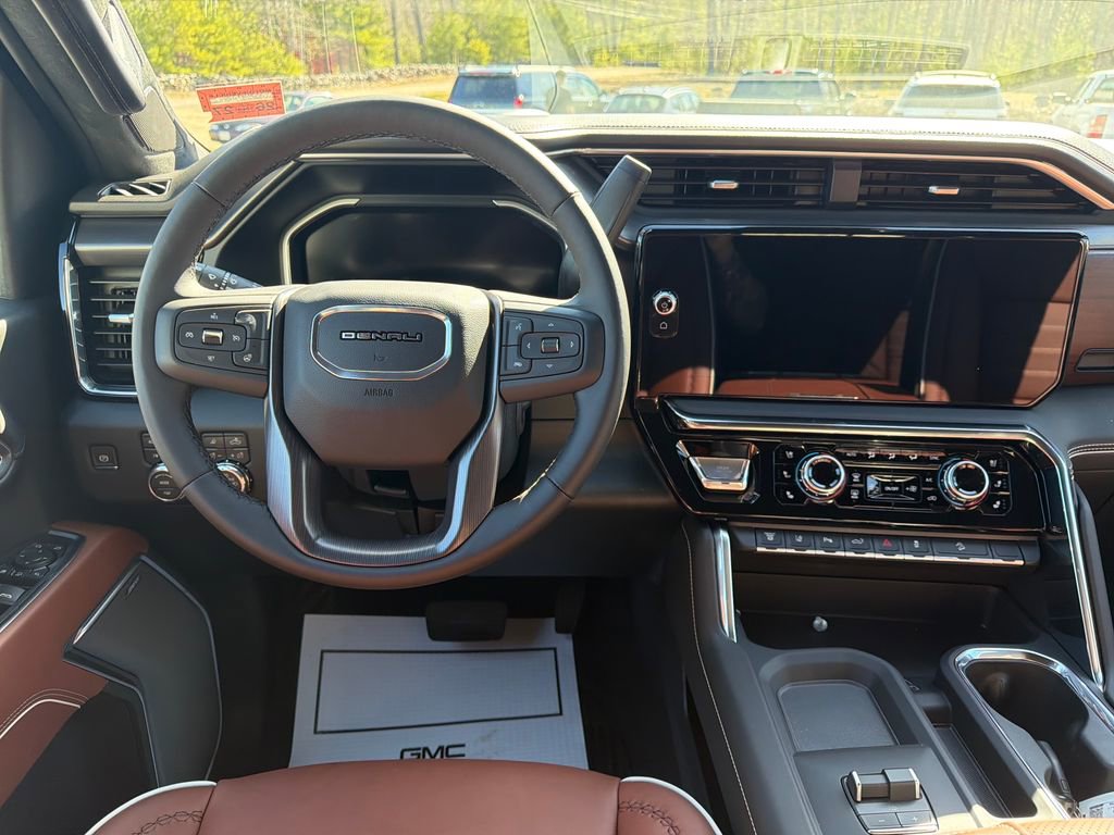 New 2026 GMC Sierra 3500 Denali Ultimate AWD/4WD image 14