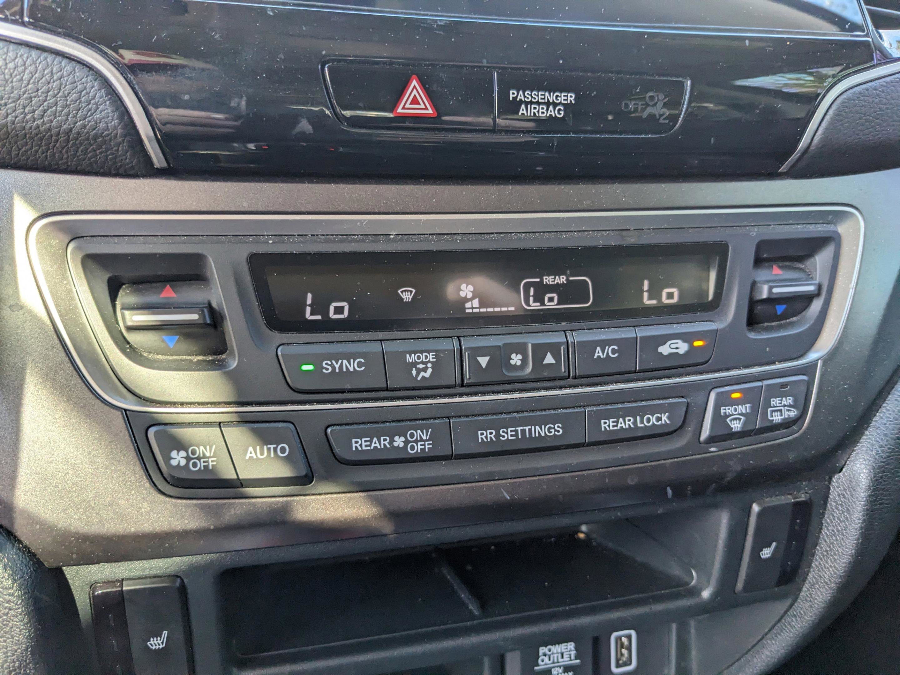 Used 2022 Honda Pilot EX-L image 12