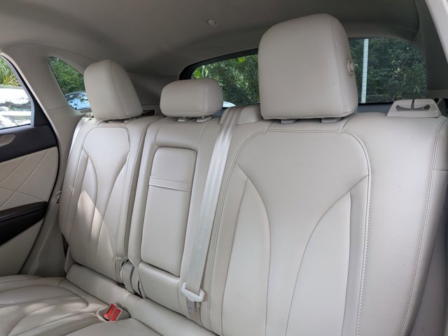 Used 2018 Lincoln MKC Premiere image 15