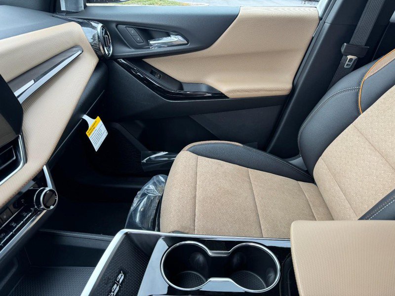 New 2026 Chevrolet Equinox ACTIV image 33