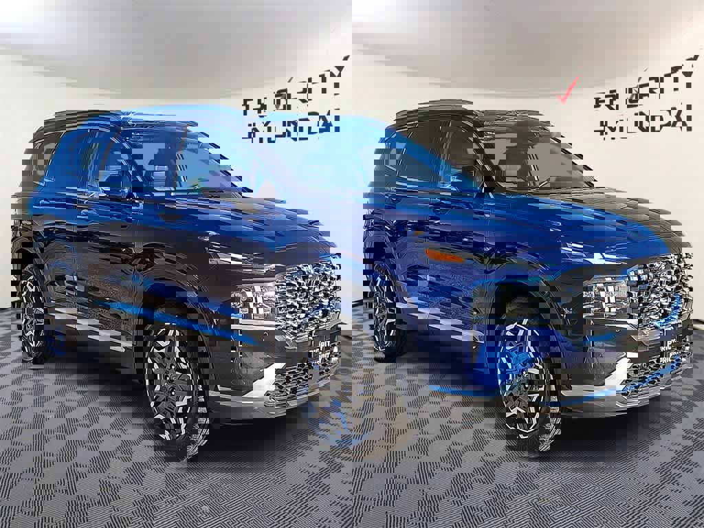 Used 2023 Hyundai Santa Fe Limited image 3