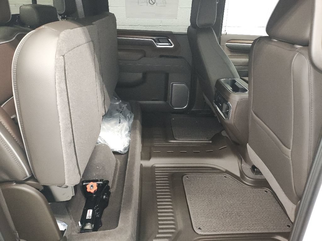 New 2026 GMC Sierra 2500 Denali w/ Denali Reserve Package AWD/4WD image 13