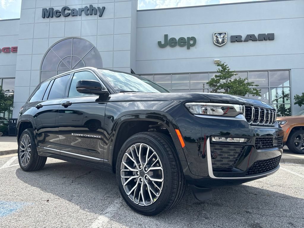 New 2027 Jeep Grand Cherokee Summit AWD/4WD image 1