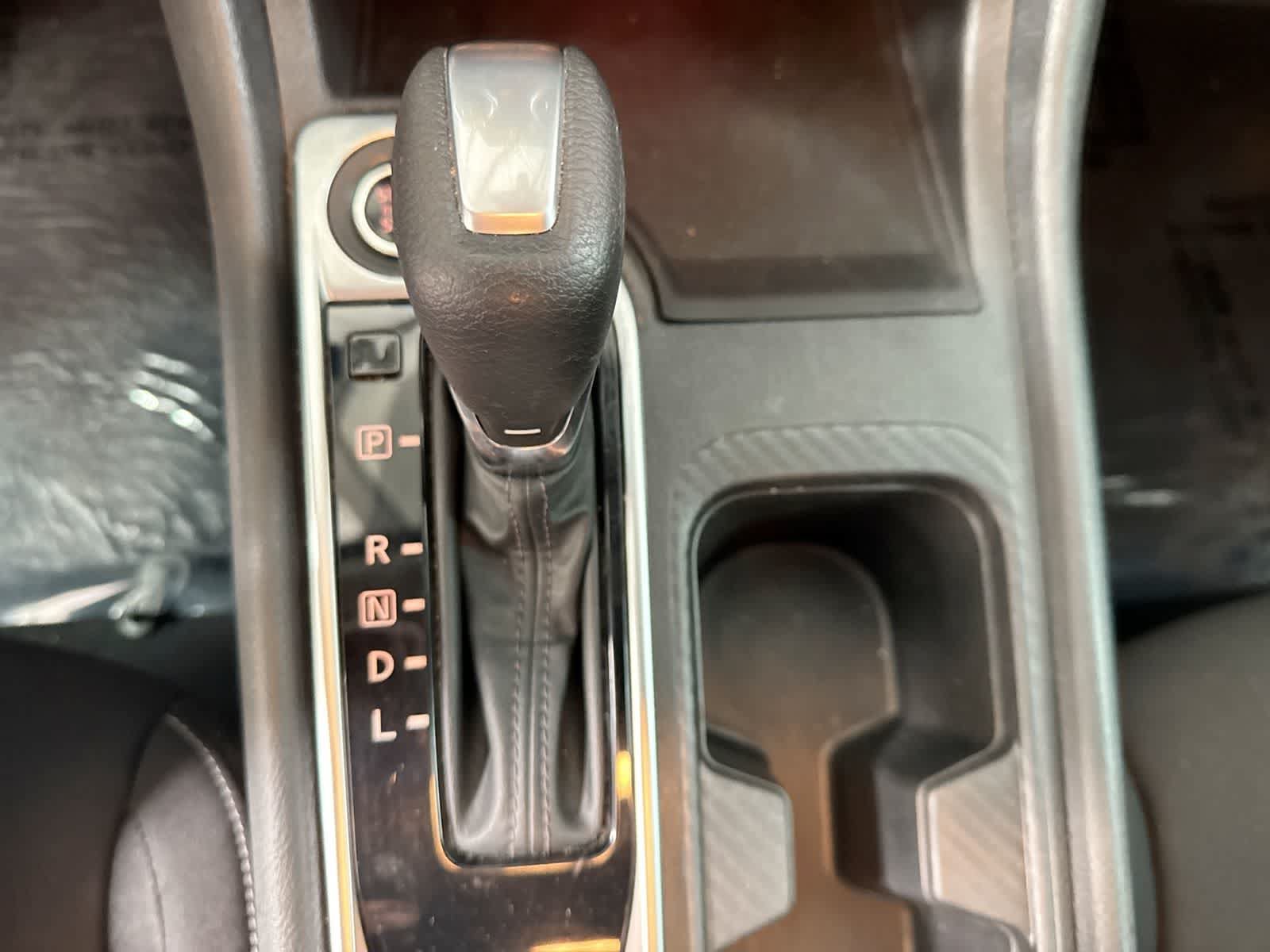 Used 2022 Nissan Sentra SV FWD image 38