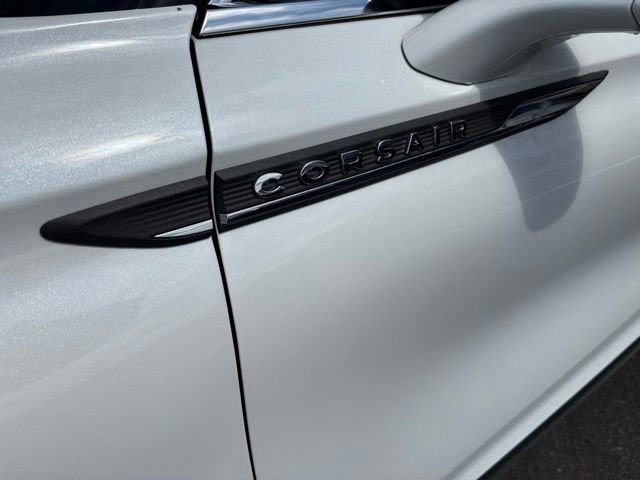 Used 2022 Lincoln Corsair AWD w/ Premium Package image 13