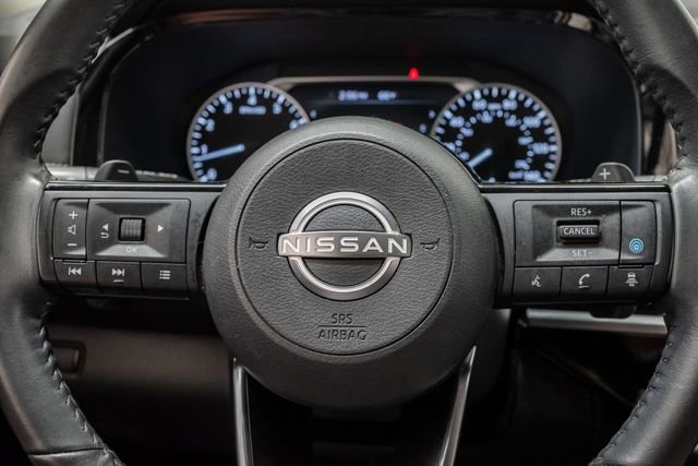 Used 2022 Nissan Pathfinder SV w/ SV Premium Package FWD image 13