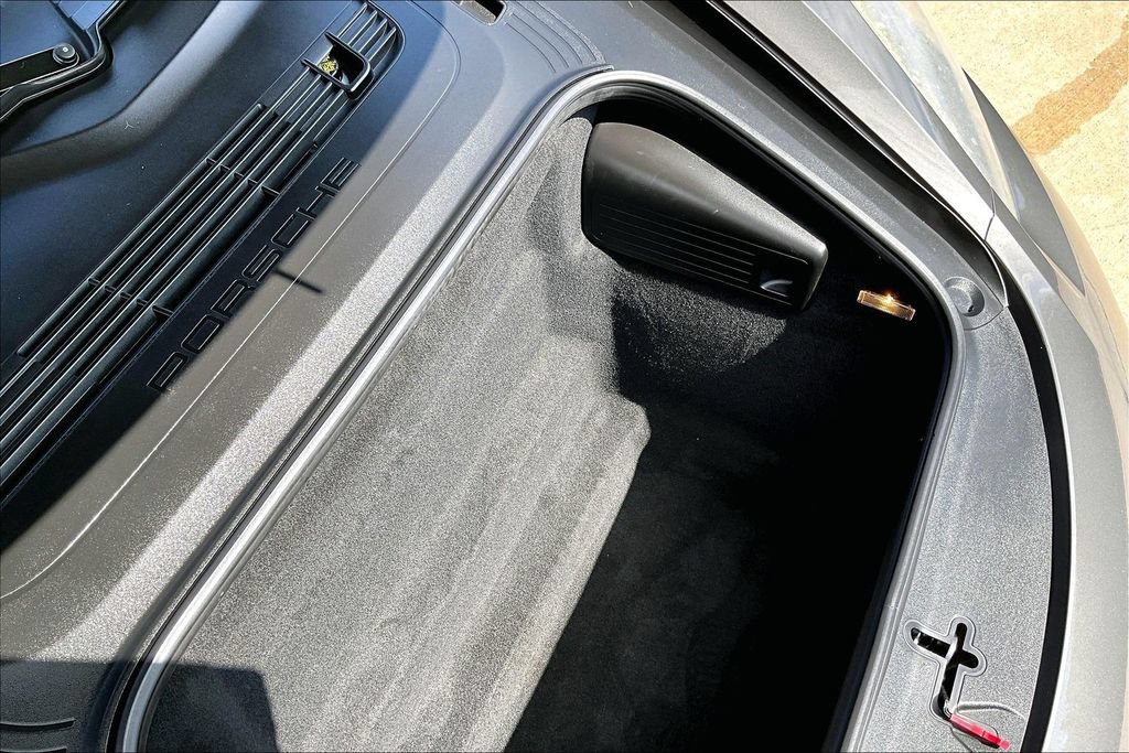 Used 2017 Porsche 718 Boxster RWD image 40