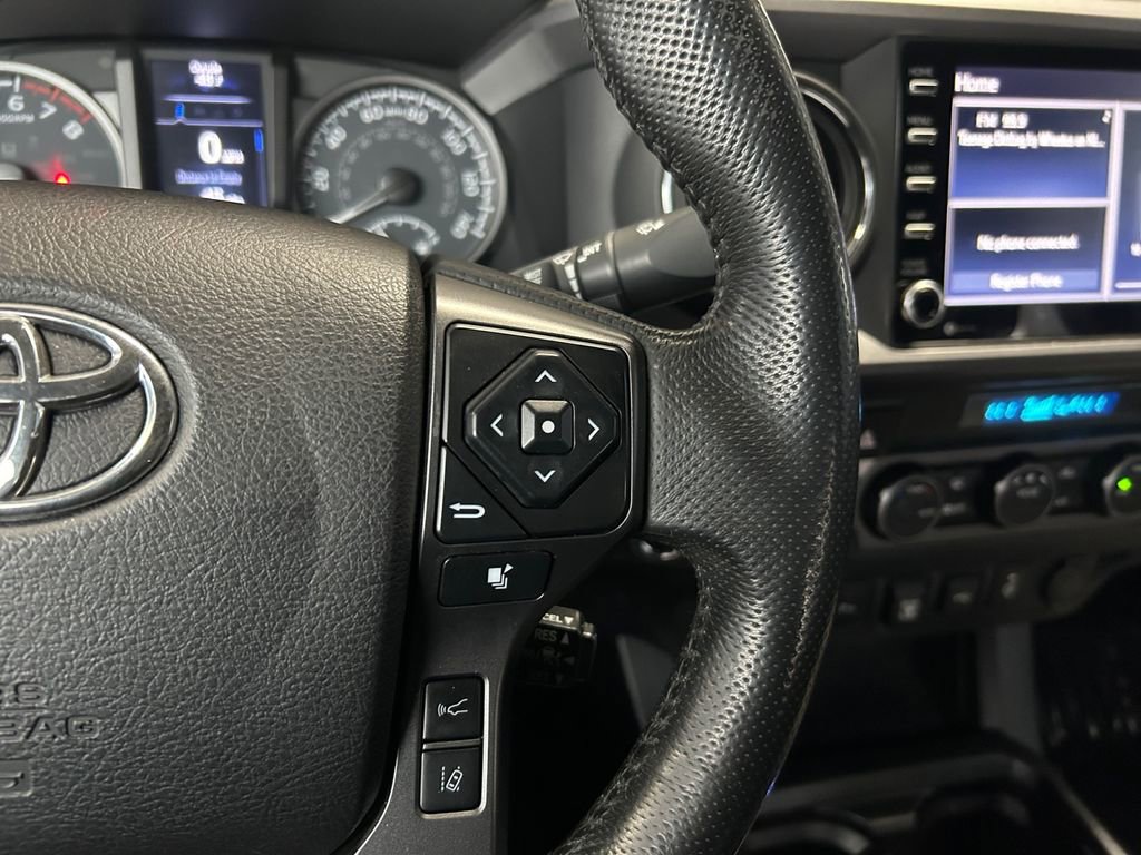 Used 2021 Toyota Tacoma TRD Off-Road w/ Technology Package image 18