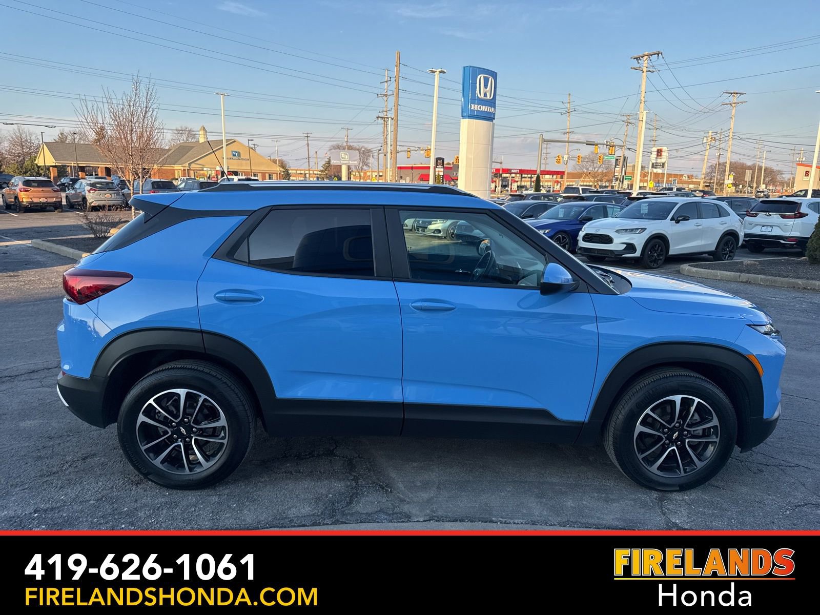 Used 2024 Chevrolet TrailBlazer LT w/ LT Cold Weather Package image 6