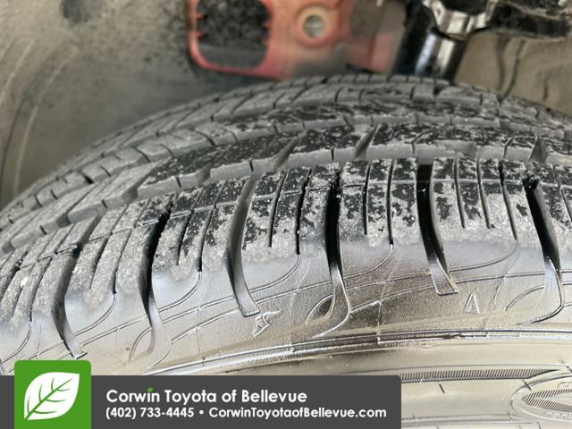 Used 2025 Hyundai Kona SEL AWD/4WD image 27