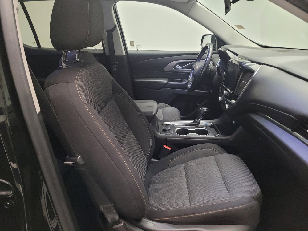 Used 2019 Chevrolet Traverse LT FWD image 21
