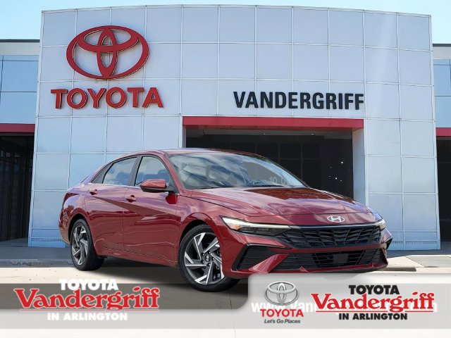 Used 2025 Hyundai Elantra SEL