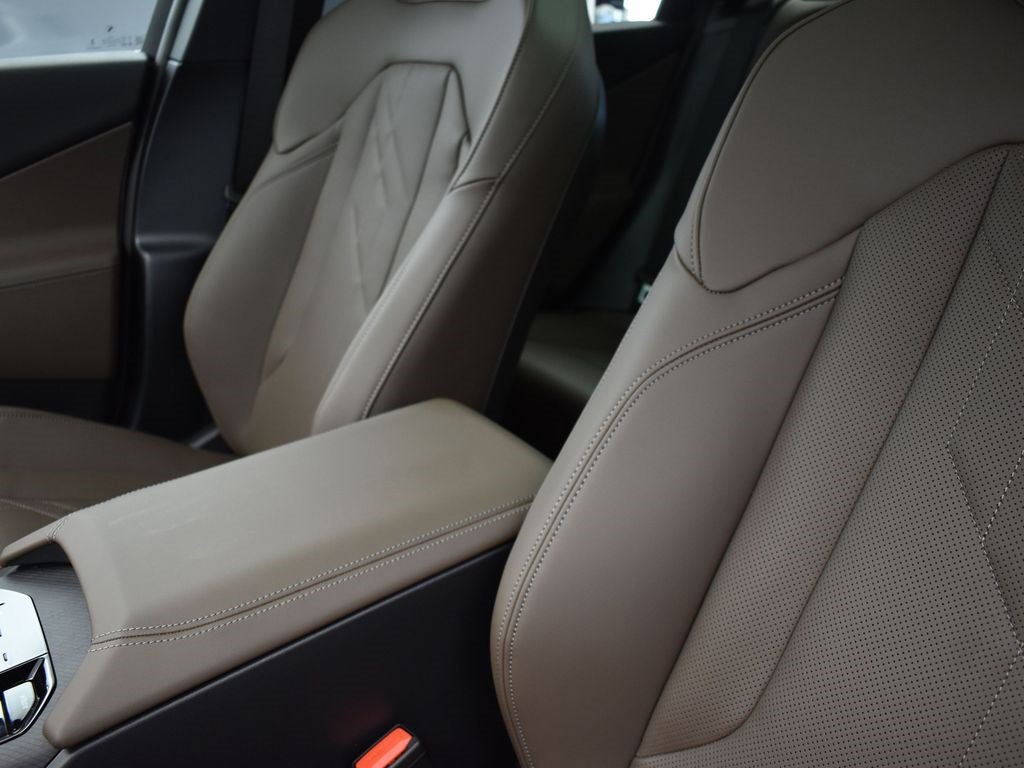 New 2025 BMW X3 xDrive30i w/ Premium Package image 14