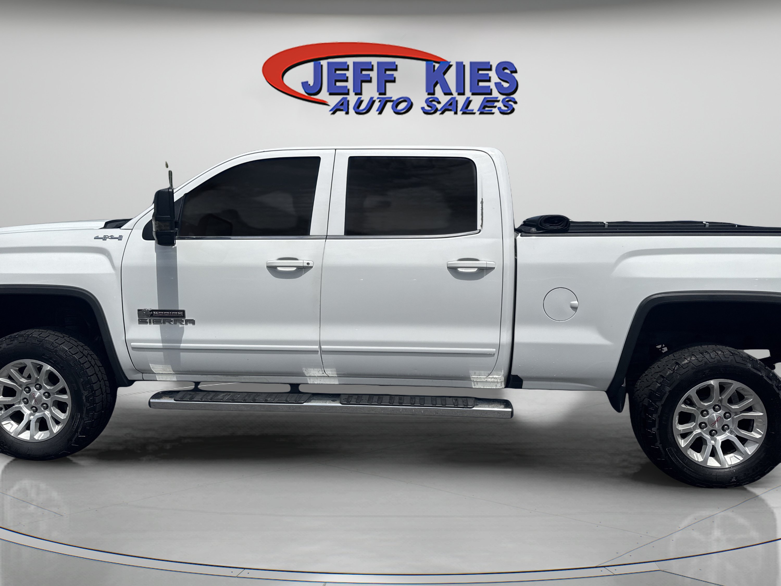 Used 2016 GMC Sierra 1500 SLE w/ Max Trailering Package AWD/4WD image 8